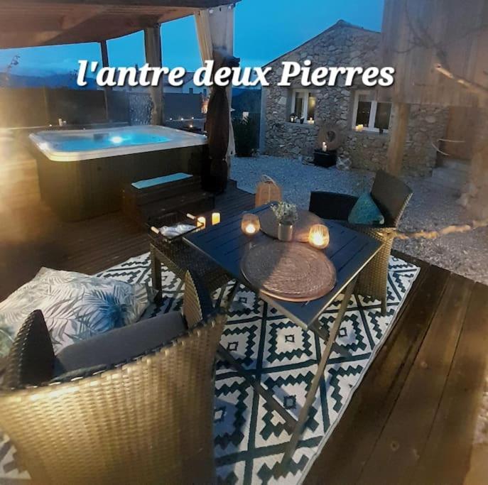 L'Antre Deux Pierres, Romantisme, Jacuzzi Exterieur, Plateau Dinatoire Bouyon Bagian luar foto